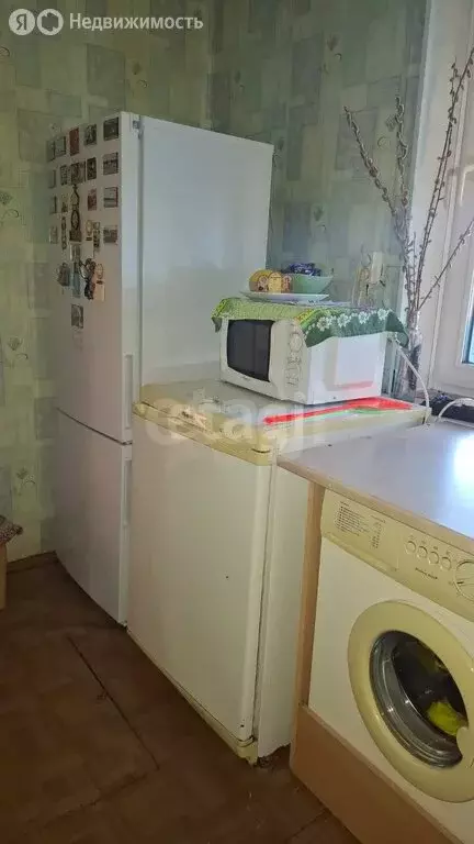 Дом в Омская область, рабочий посёлок Крутинка, улица Мелиораторов (76 ... - Фото 1