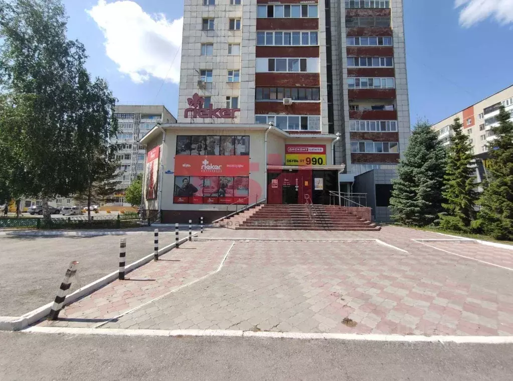 Торговая площадь в Тюменская область, Тюмень ул. Пермякова, 52 (460 м) - Фото 0