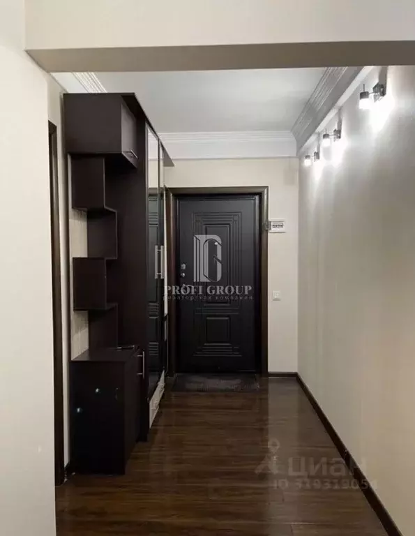 3-к кв. Дагестан, Каспийск ул. Зейнудина Батманова (73.0 м) - Фото 0