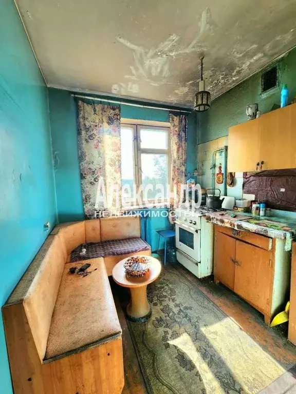 4-к кв. Ленинградская область, Кириши ул. Энергетиков, 1 (60.6 м) - Фото 1