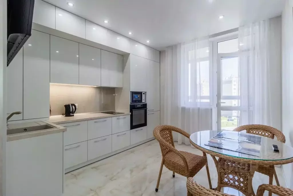 1-к кв. Калининградская область, Калининград ул. Кипарисовая, 1 (45.0 ... - Фото 1