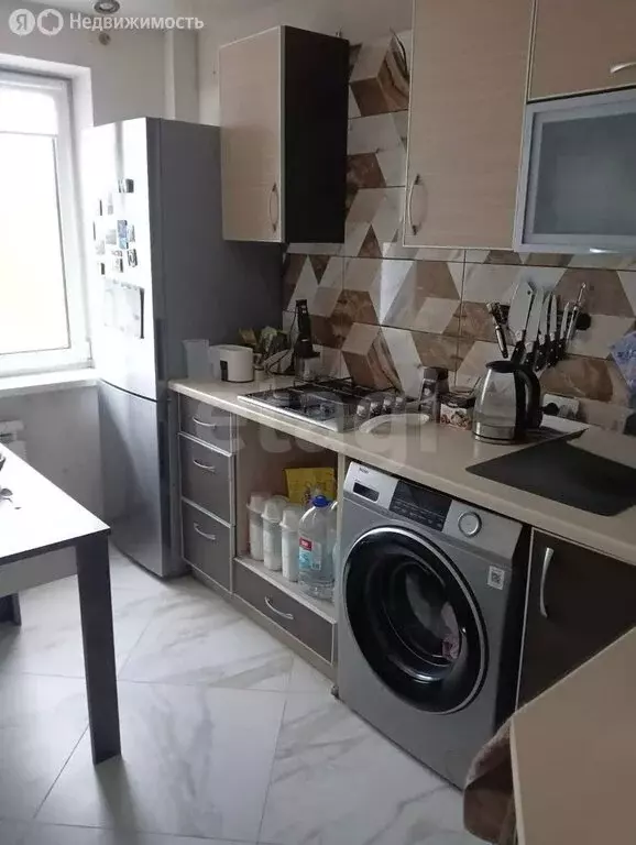 3-комнатная квартира: Брянск, улица Костычева, 39А (62.5 м) - Фото 2