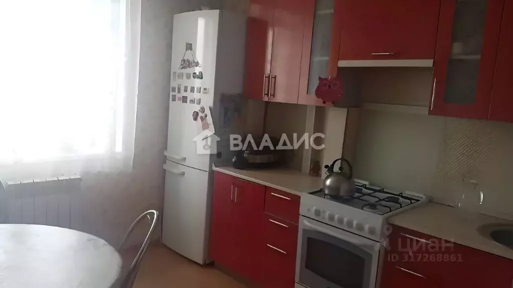 3-к кв. Башкортостан, Стерлитамак ул. Сакко и Ванцетти, 74 (72.0 м) - Фото 0