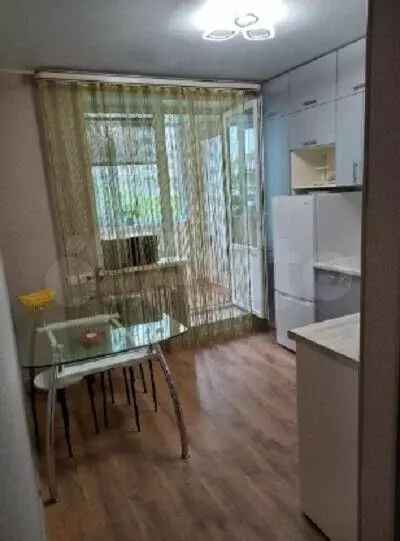 1-к. квартира, 42 м, 1/4 эт. - Фото 1