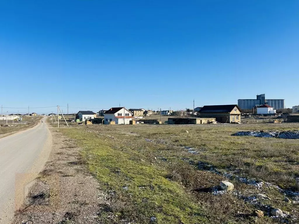 Участок в Крым, Евпатория ул. Давулджар, 19 (6.0 сот.) - Фото 2