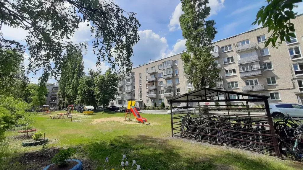 2-к кв. Пензенская область, Заречный ул. Ленина, 11 (50.0 м) - Фото 0