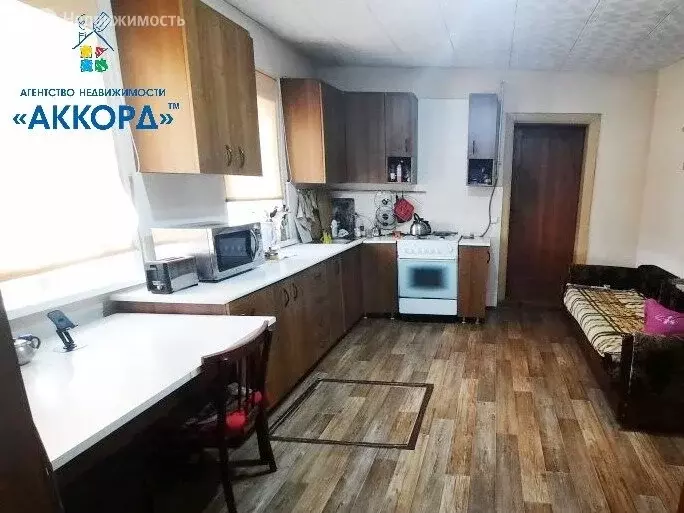 Дом в Барнаул, Литейная улица (74.7 м) - Фото 1