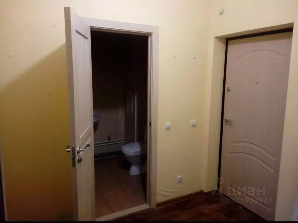 1-к кв. Красноярский край, Красноярск Парусная ул., 8 (40.0 м) - Фото 2