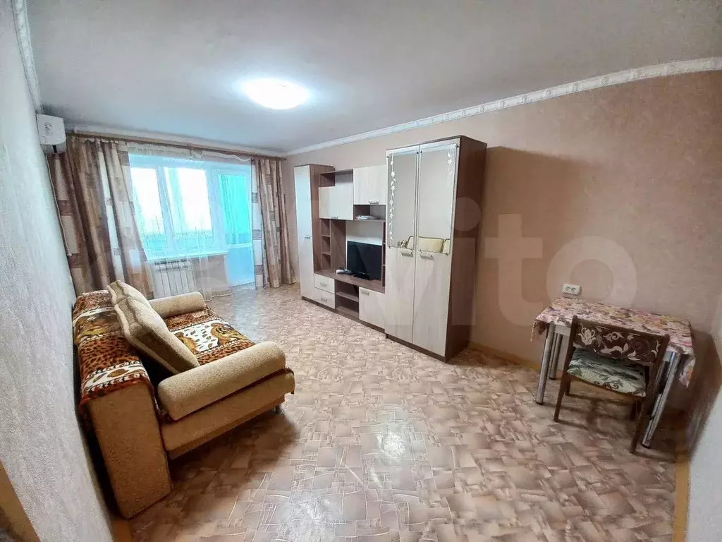Комната 48 м в 2-к., 2/5 эт. - Фото 1
