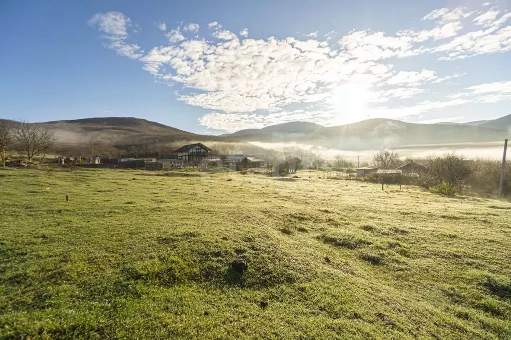 Участок в Севастополь с. Россошанка, ул. Байдарская, 17А (10.0 сот.) - Фото 1