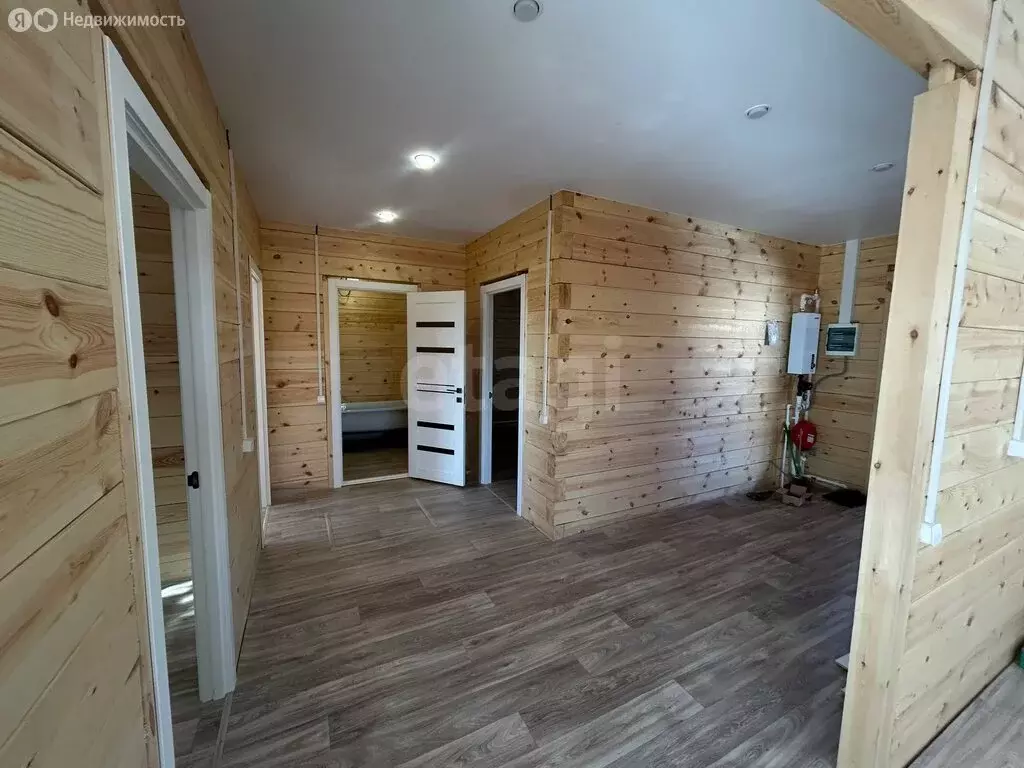Дом в Улан-Удэ, 106-й микрорайон, улица 6-я Золотые пески (220 м) - Фото 1