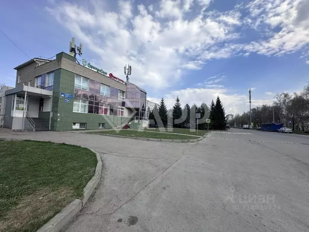 Офис в Татарстан, Набережные Челны бул. Галиаскара Камала, 18А (52 м) - Фото 0