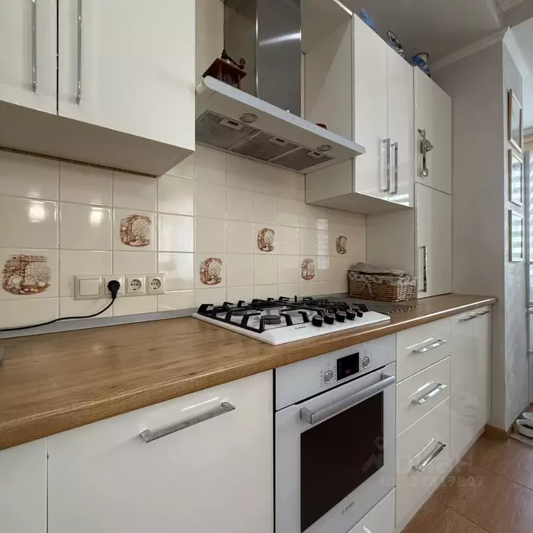 2-к кв. Ростовская область, Таганрог пер. 1-й Новый (74.3 м) - Фото 1