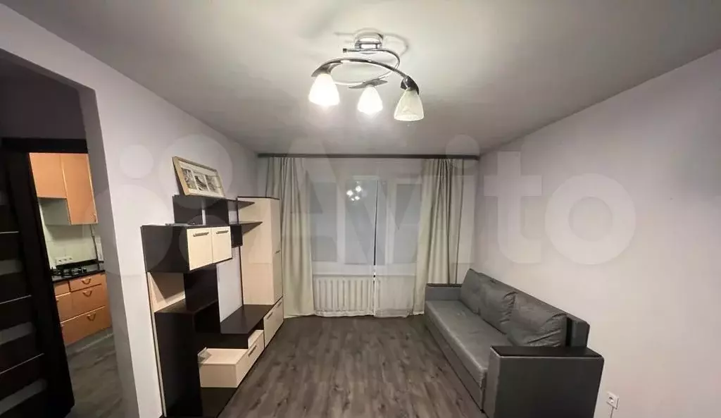 1-к. квартира, 36 м, 1/9 эт. - Фото 0