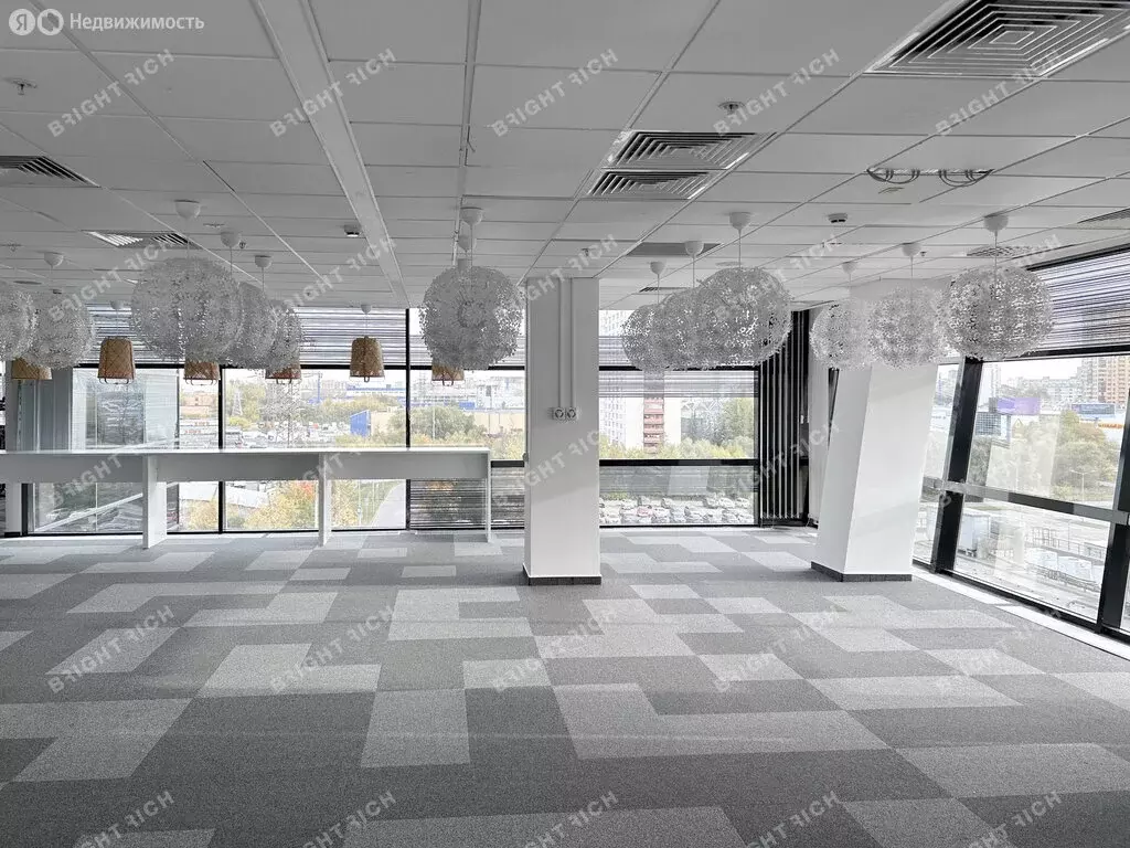 Офис (4047.6 м) - Фото 1