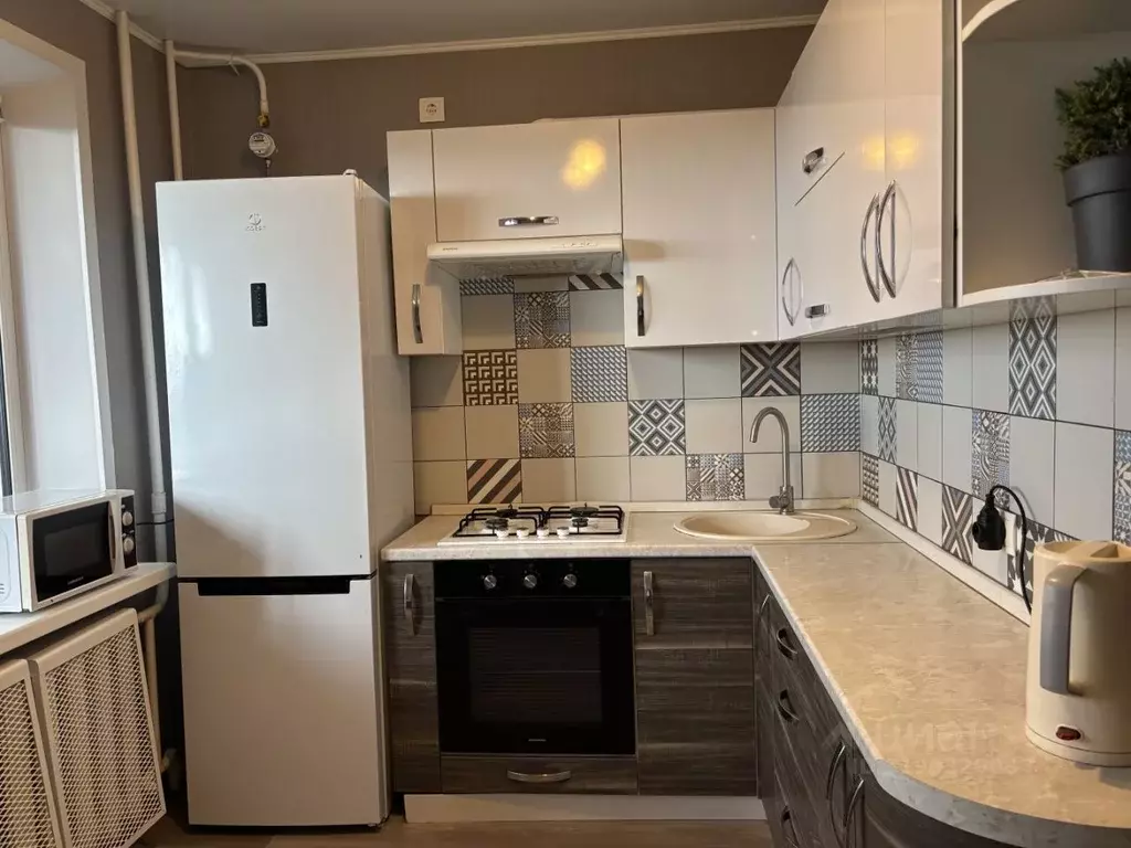 1-к кв. Брянская область, Брянск Брянский пер., 63 (37.3 м) - Фото 1
