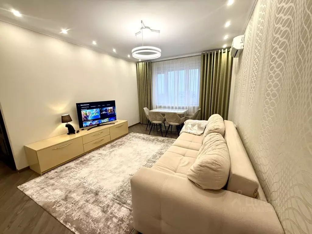 1-к кв. Ростовская область, Ростов-на-Дону просп. Соколова, 72 (60.0 ... - Фото 1