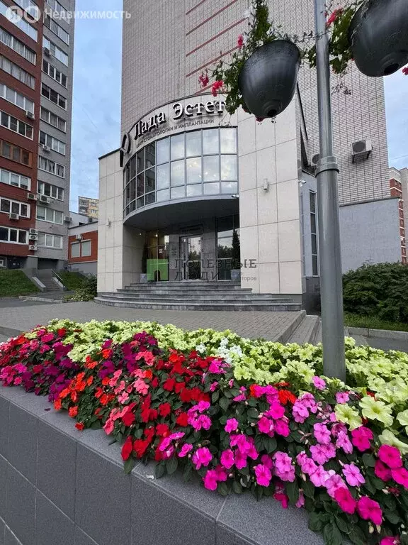 Помещение свободного назначения (738 м) - Фото 1