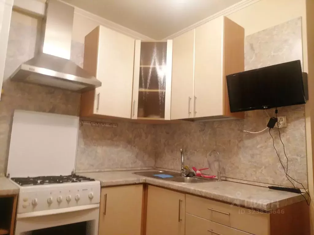 2-к кв. Москва ул. Шверника, 13К3 (42.0 м) - Фото 0