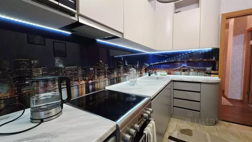 3-к кв. Кемеровская область, Кемерово Комсомольский проезд, 7 (55.4 м) - Фото 2