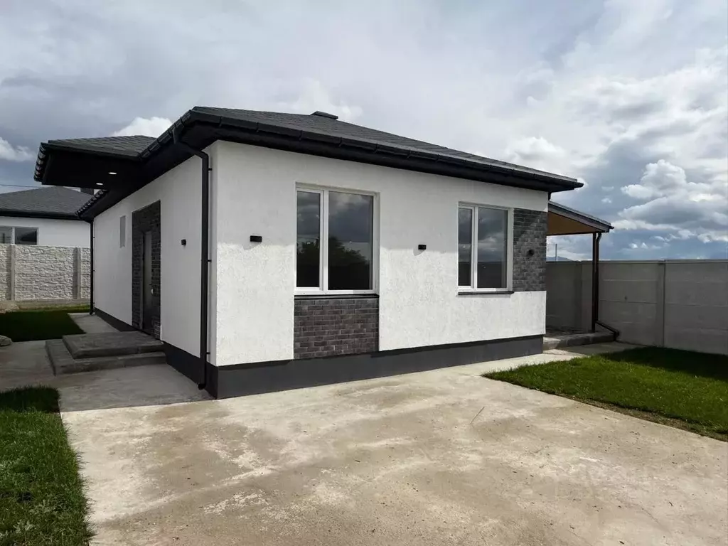 Дом в Крым, Симферополь ул. 27-я Коллективных Садов (85 м) - Фото 2