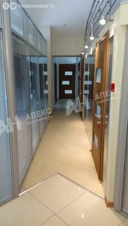 Помещение свободного назначения (223 м) - Фото 1