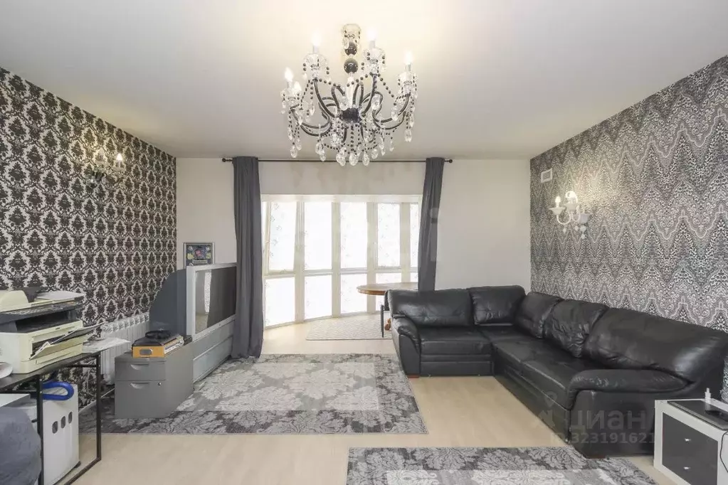 Таунхаус в Омская область, Омск Юго-Западная ул. (431 м) - Фото 1