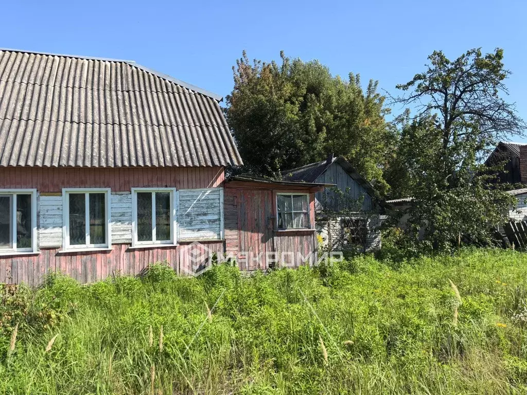 Дом в Брянская область, Жуковский муниципальный округ, пос. Тросна ул. ... - Фото 2