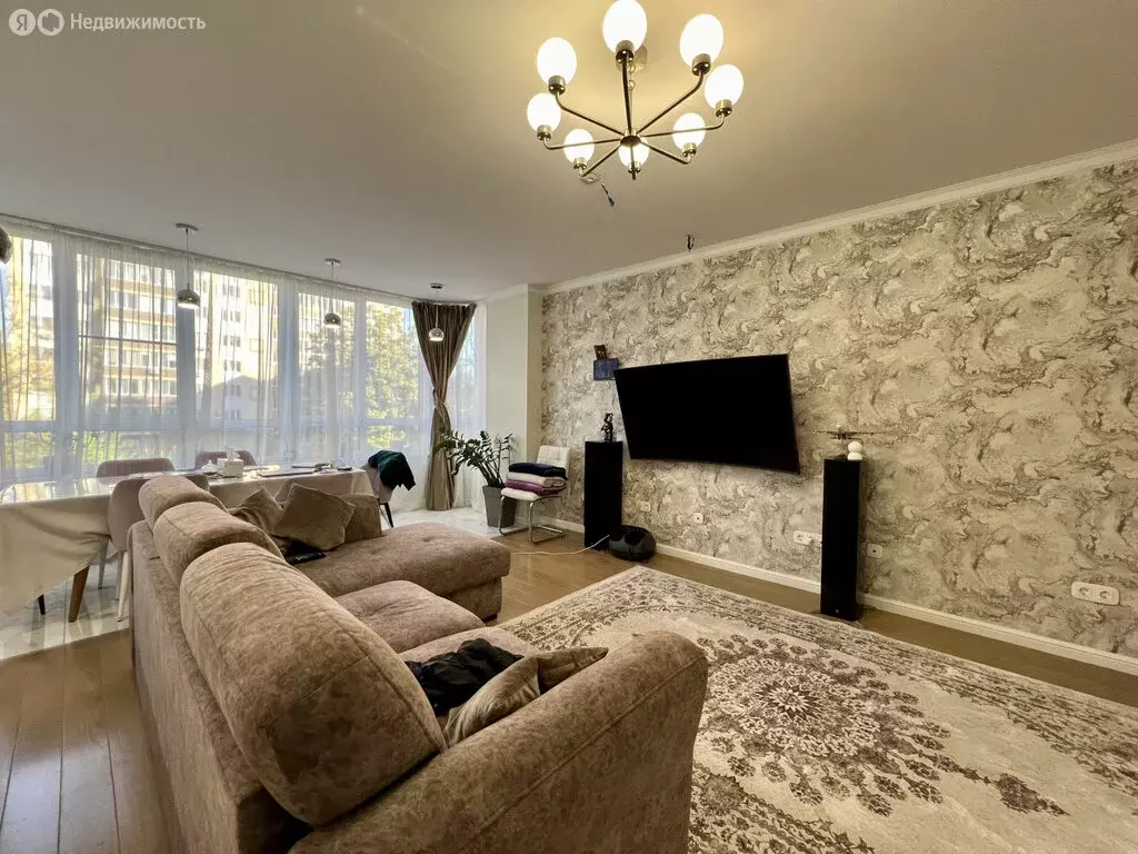3-комнатная квартира: Аксай, улица Маяковского, 11к2 (94 м) - Фото 1