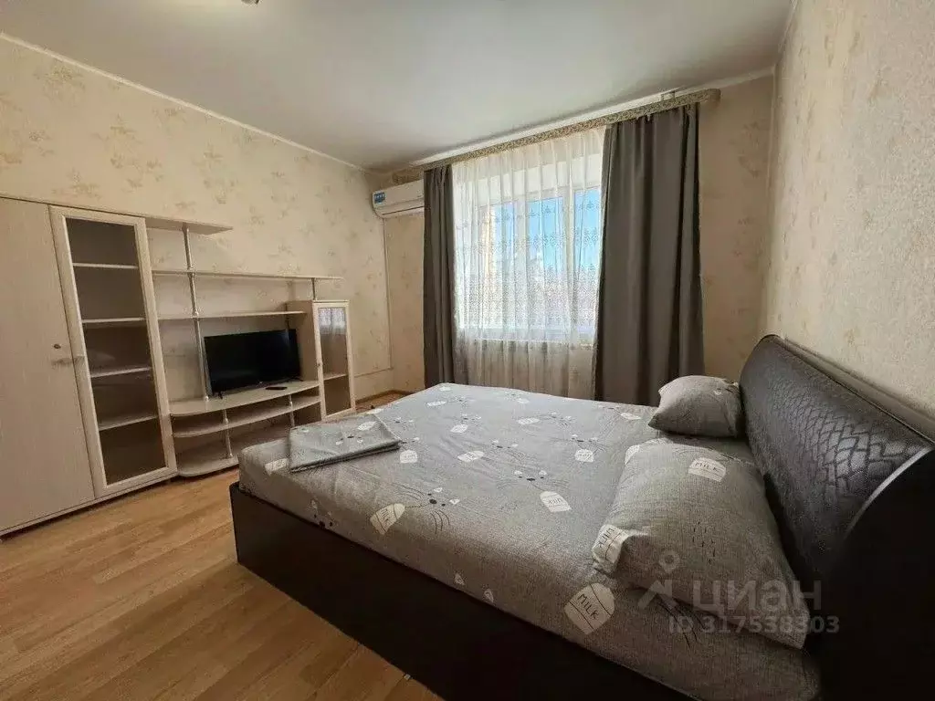 1-к кв. Оренбургская область, Оренбург ул. Орджоникидзе, 86 (46.0 м) - Фото 0