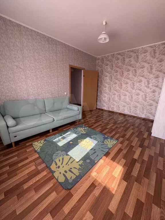 1-к. квартира, 37 м, 1/7 эт. - Фото 1