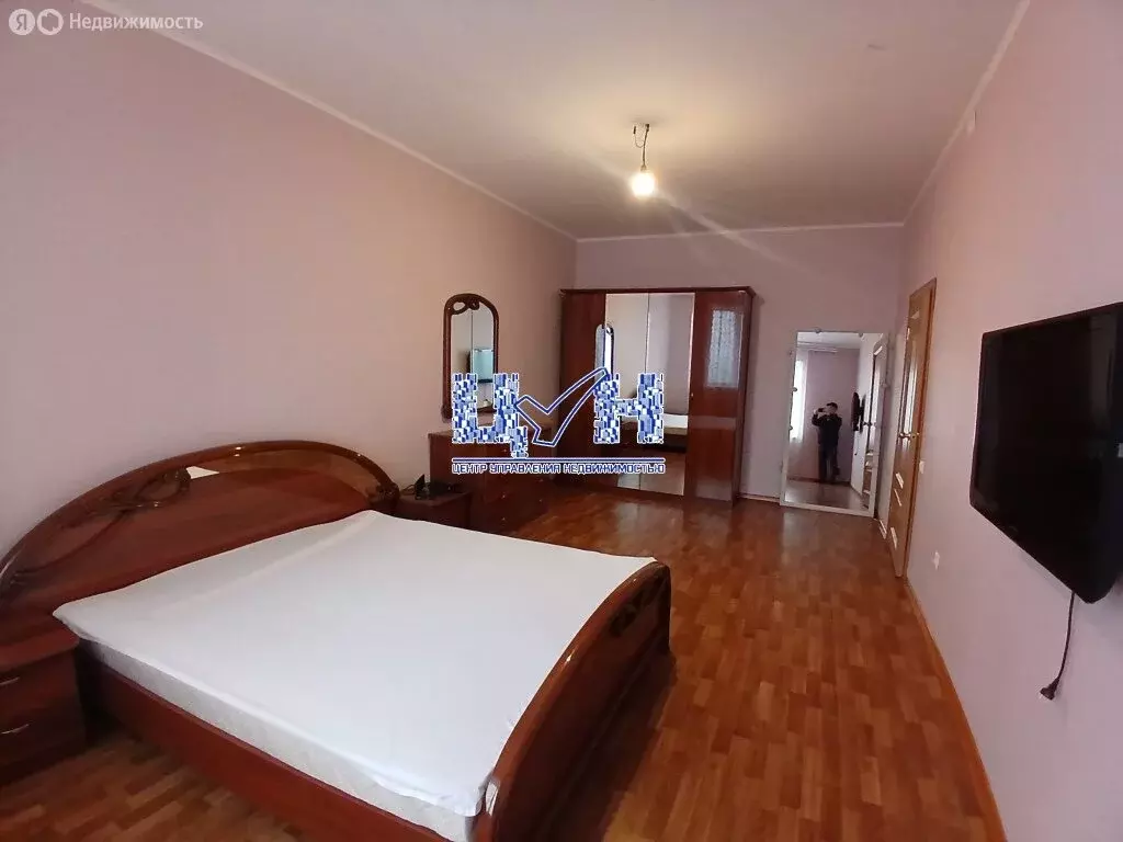 Квартира-студия: Курск, проспект Анатолия Дериглазова, 33 (72 м) - Фото 2