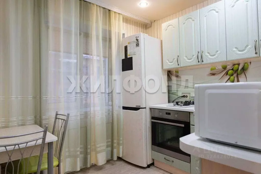 1-к кв. Новосибирская область, Новосибирск ул. Жуковского, 105/1 (30.2 ... - Фото 1