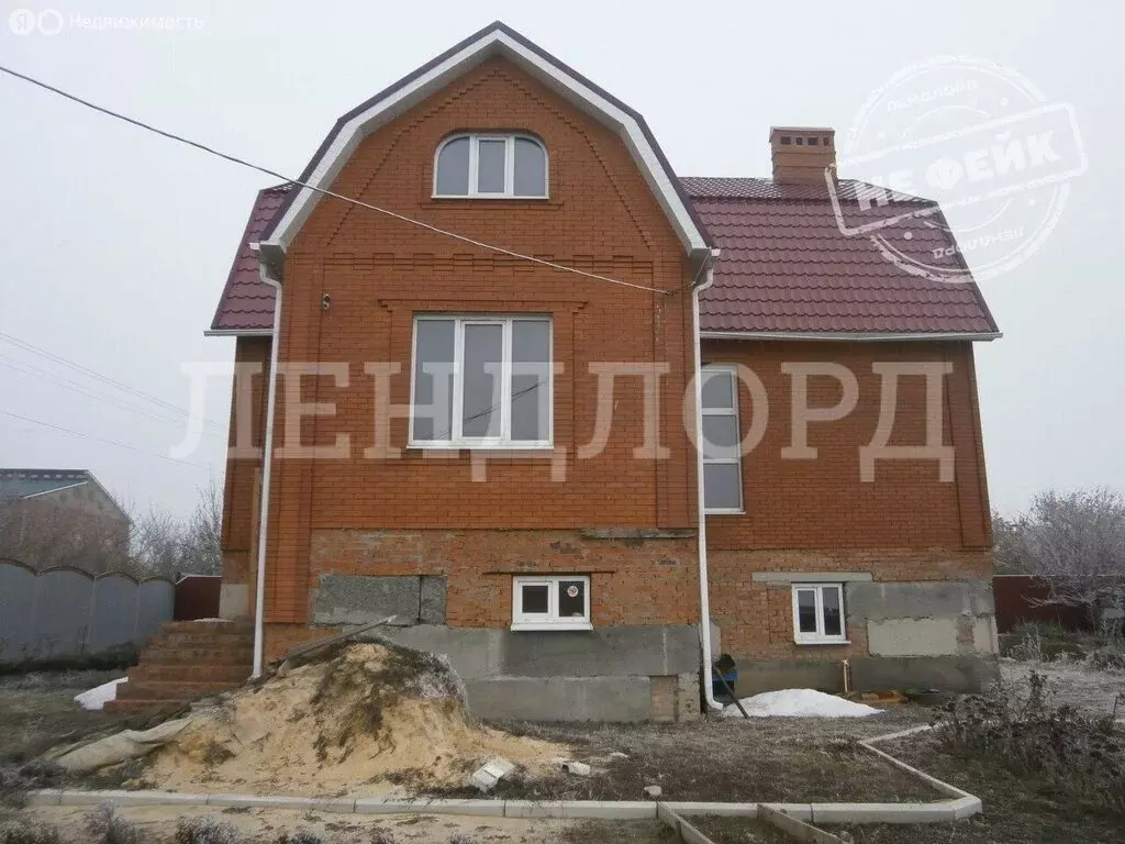 Дом в посёлок Персиановский, Солнечная улица (320 м) - Фото 1