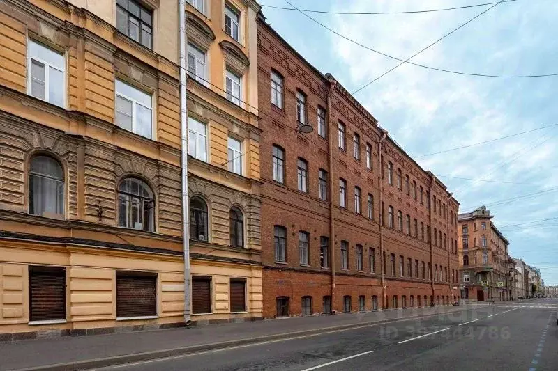 Торговая площадь в Санкт-Петербург Дегтярная ул., 5-7 (98 м) - Фото 1