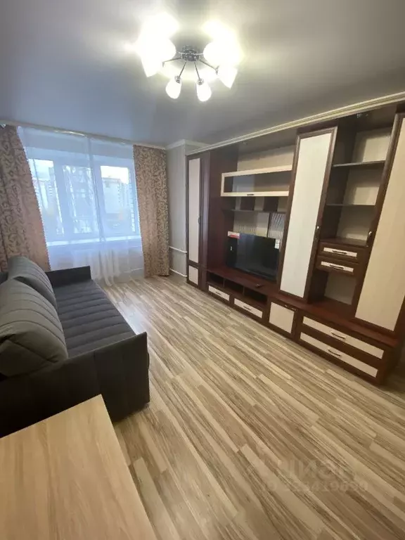 1-к кв. Брянская область, Брянск ул. Счастливая, 5 (39.0 м) - Фото 1