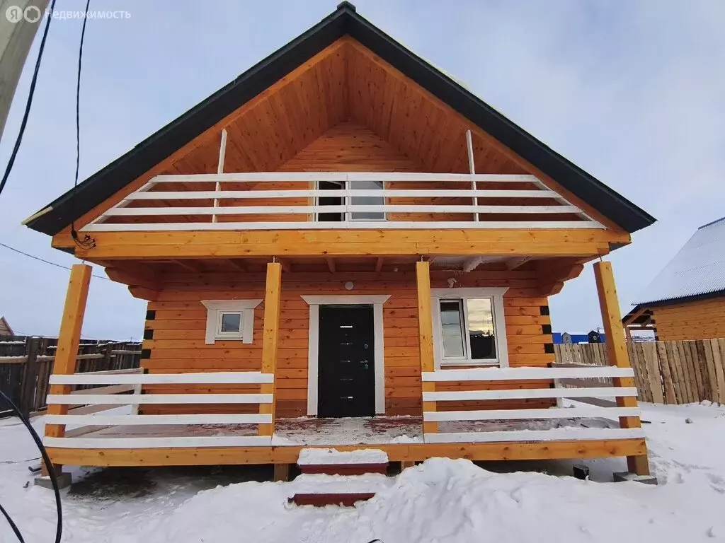 Дом в село Урик, Виноградная улица (160 м) - Фото 1