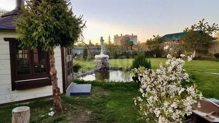 Дом в Ленинградская область, Кингисепп Красногвардейская ул., 1Е (256 ... - Фото 1