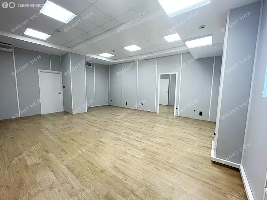 Офис (213.5 м) - Фото 1