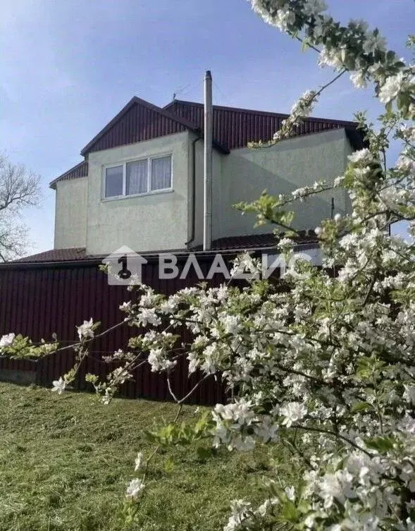 Дом в Калининградская область, Гурьевский муниципальный округ, пос. ... - Фото 1