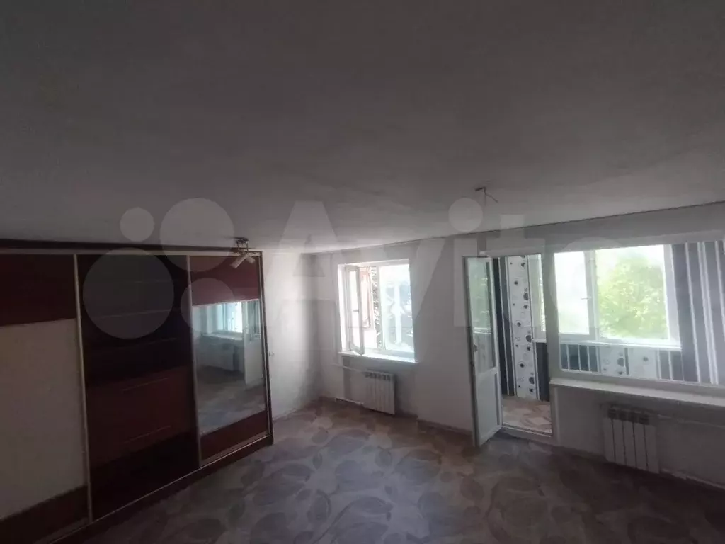 Комната 20 м в 4-к., 2/5 эт. - Фото 0