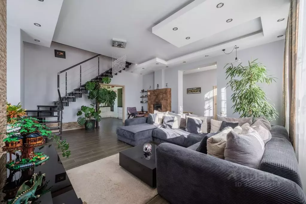 Коттедж в Свердловская область, Сысертский муниципальный округ, д. ... - Фото 1