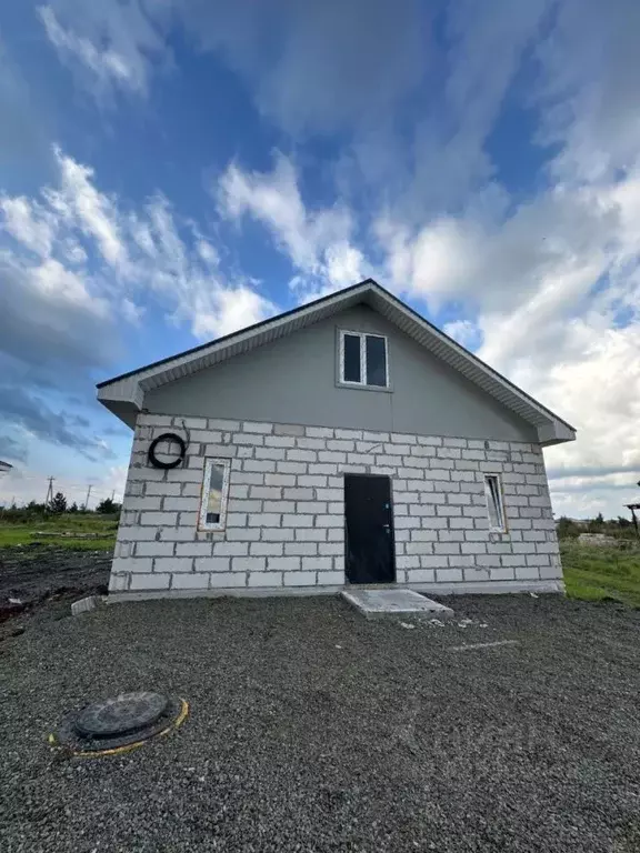Дом в Челябинская область, Красноармейский муниципальный округ, д. ... - Фото 1