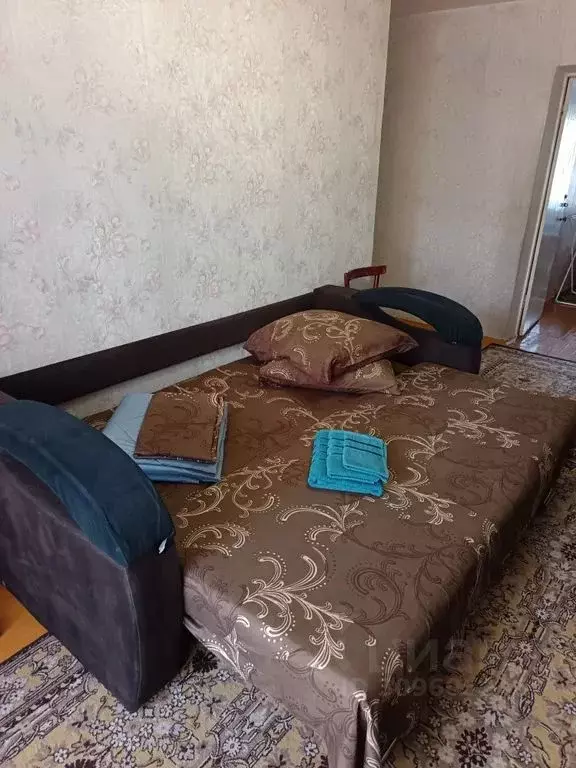 3-к кв. Челябинская область, Чебаркуль ул. Крылова, 10А (57.0 м) - Фото 0