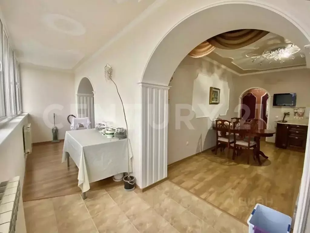 2-к кв. Чувашия, Чебоксары ул. Академика Королева, 4 (85.0 м) - Фото 2