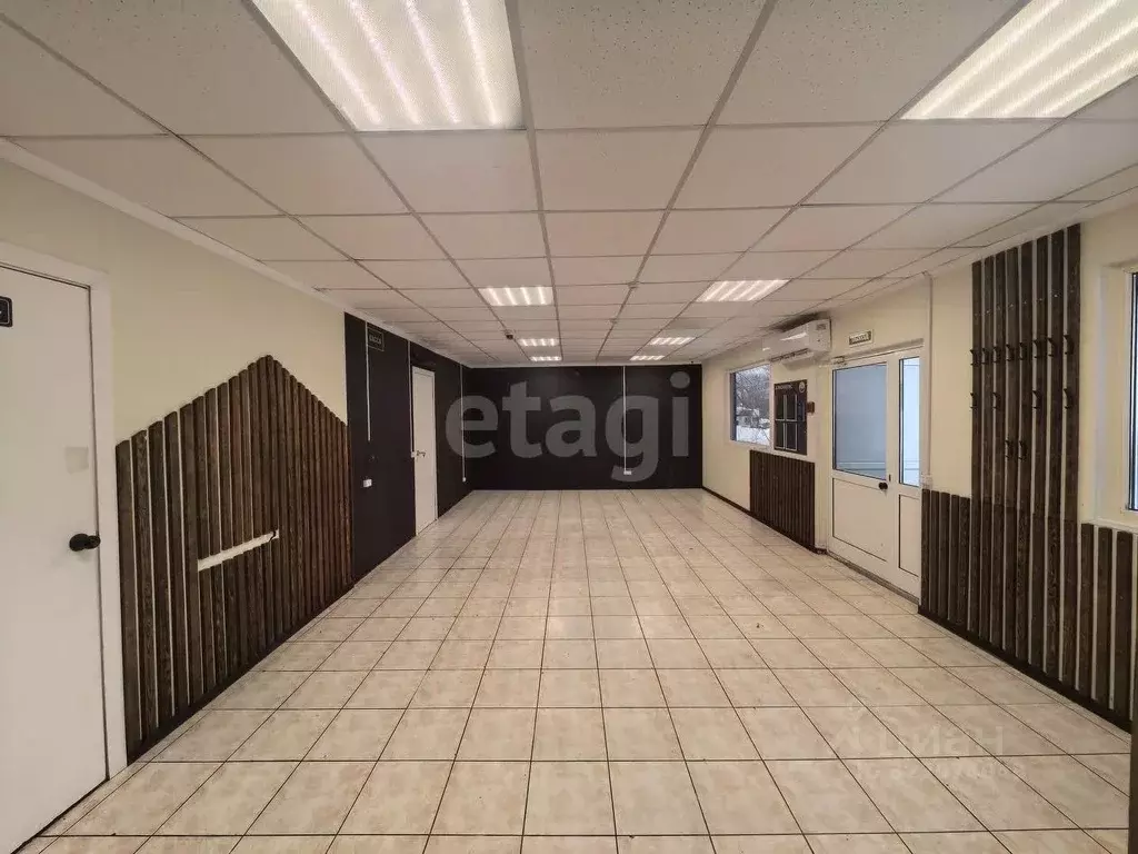 Торговая площадь в Камчатский край, Вилючинск Северный мкр, 10В (55 м) - Фото 1