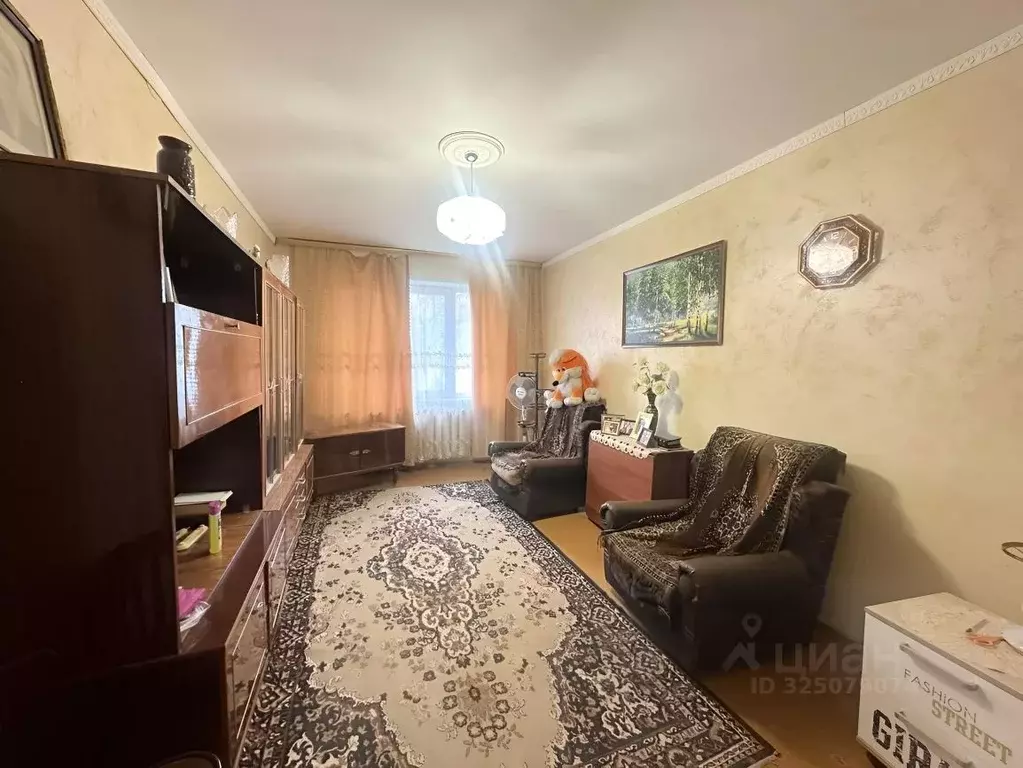 3-к кв. Оренбургская область, Оренбург ул. Сергея Лазо, 12 (60.0 м) - Фото 1