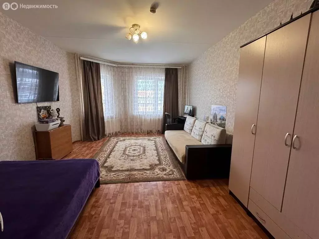 2-комнатная квартира: Ломоносов, улица Красного Флота, 23к1 (68.1 м) - Фото 1