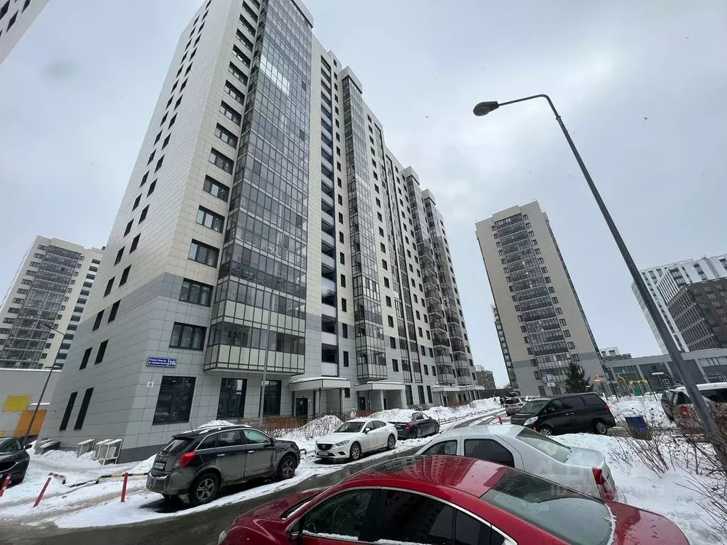 3-к кв. Татарстан, Казань ул. Алексея Козина, 3Б (70.0 м) - Фото 1