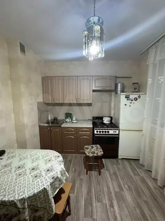 2-к. квартира, 54 м, 4/24 эт. - Фото 1